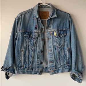 Levi’s vintage light wash jean jacket size medium